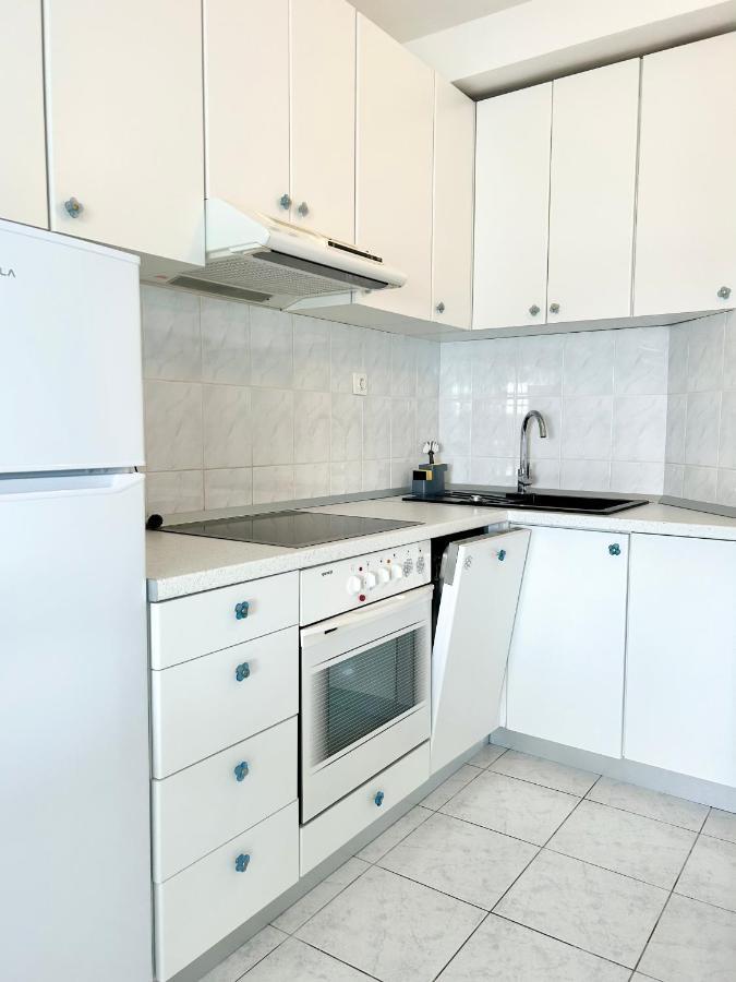 Beach Apartments Tina Рогозниця Екстер'єр фото