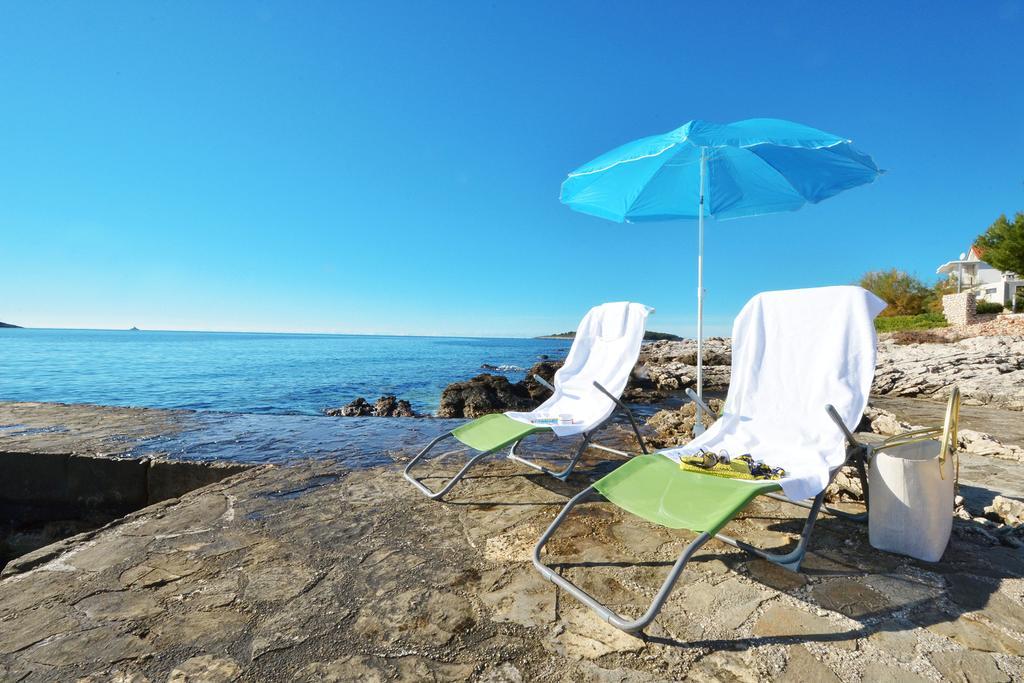 Beach Apartments Tina Рогозниця Екстер'єр фото