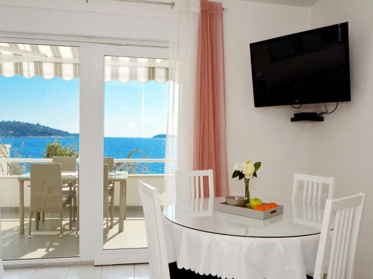 Beach Apartments Tina Рогозниця Екстер'єр фото